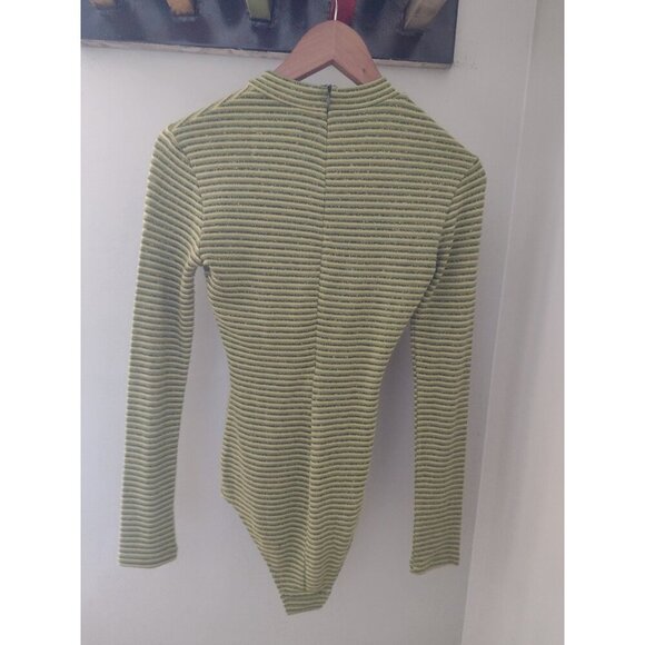 Reformation Long Sleeve Bodysuit - Picture 6 of 10